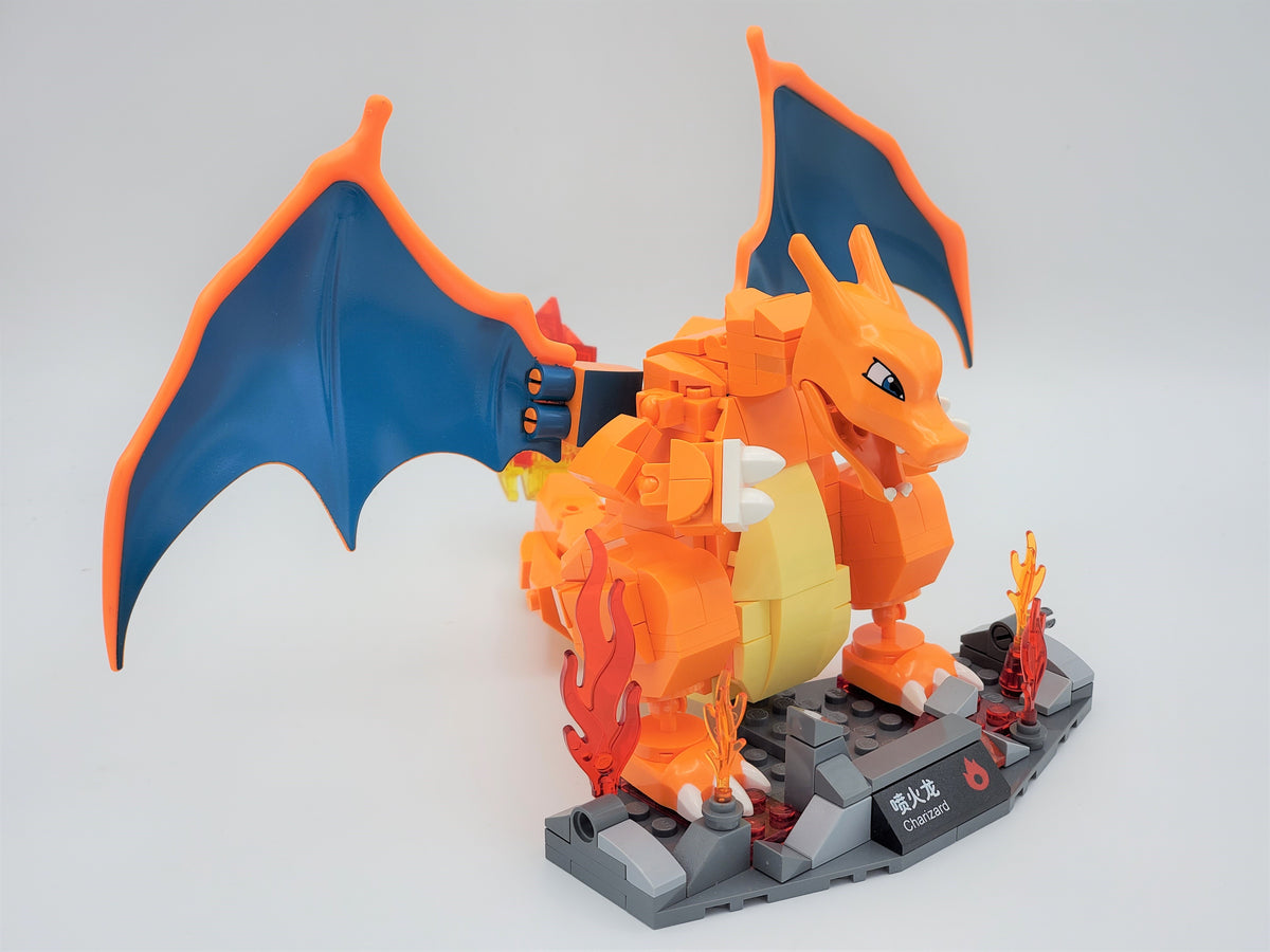 Pokemon Charizard Custom Building Blocks Set