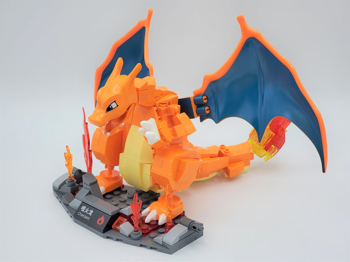Pokemon Charizard Custom Building Blocks Set