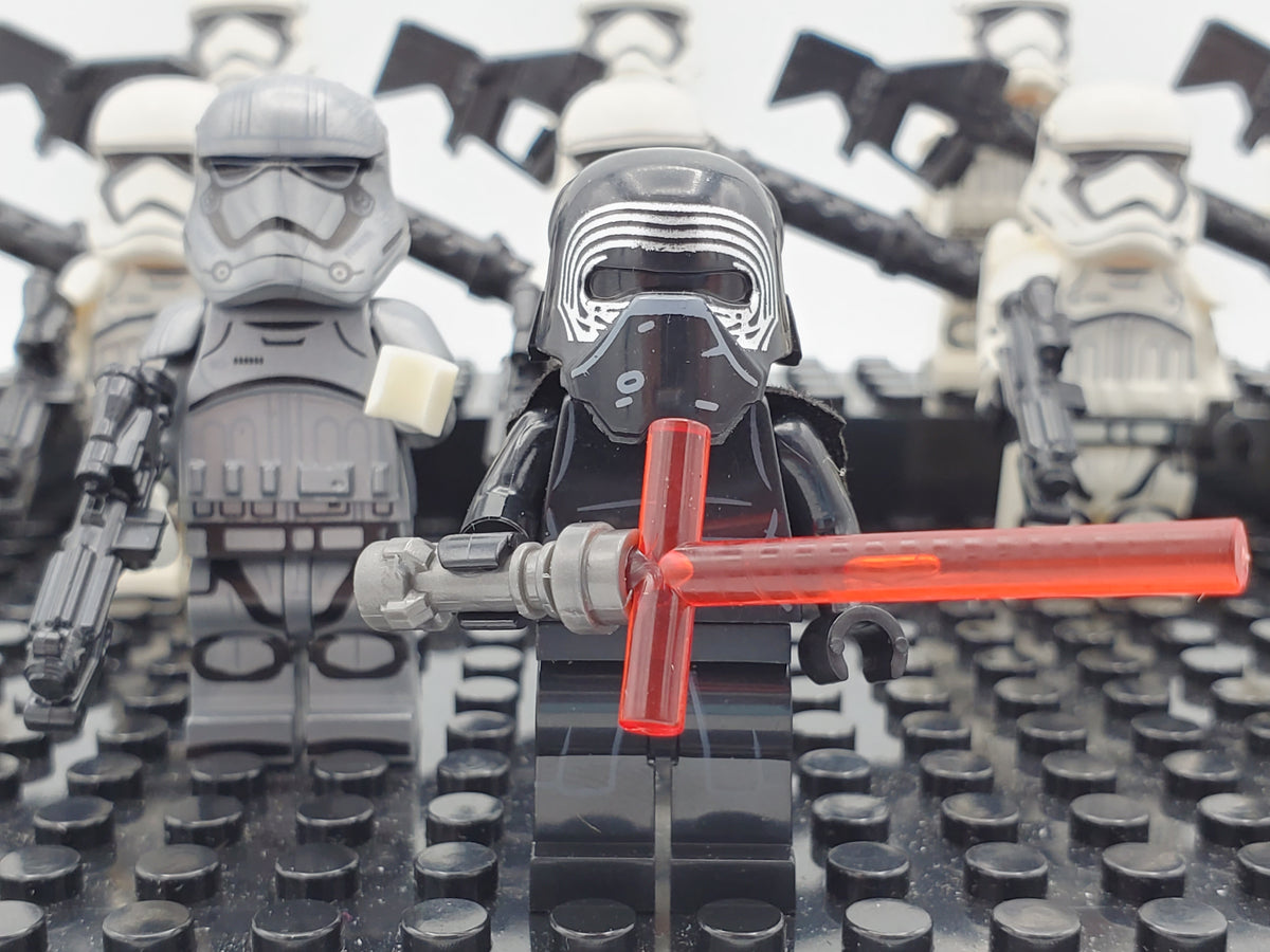 Star Wars Kylo Ren Captain Phasma First Order Army 12 Minifigures Set