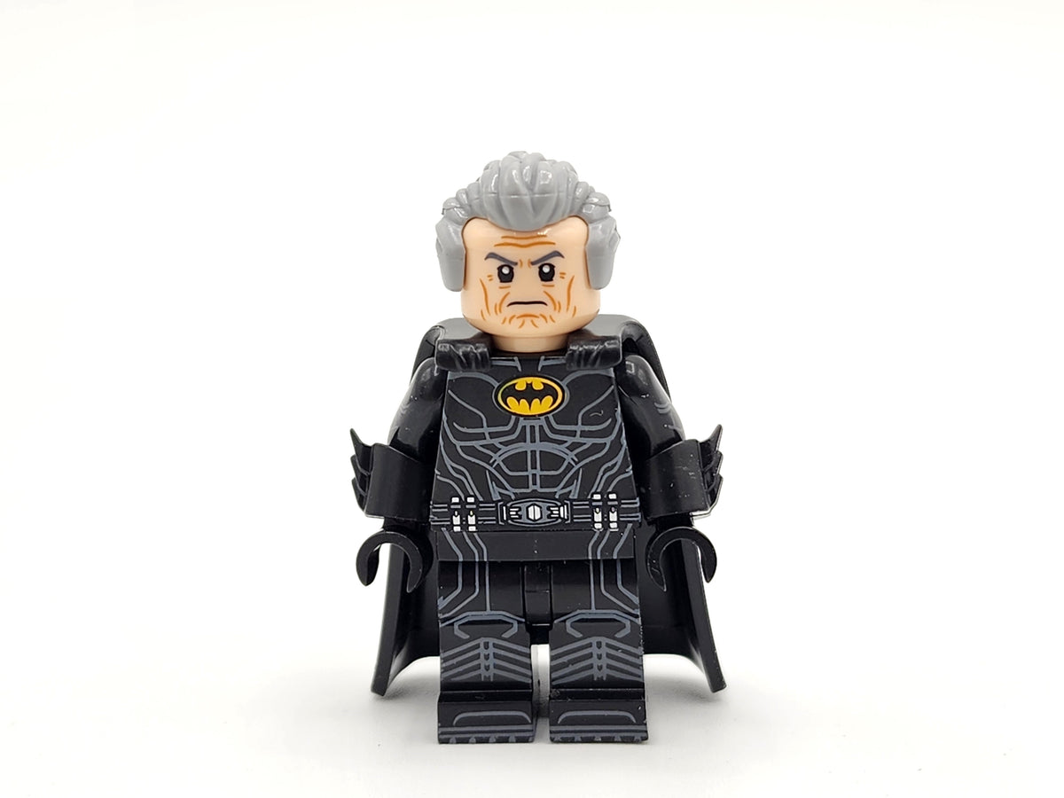 The Batman 2022 & Alfred Custom Minifigures Set 2pcs