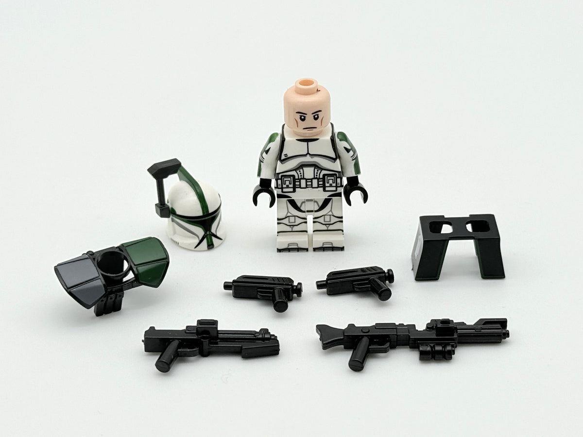 Star Wars Phase 1 41st Scout Commander Gree Clone Troopers ARC Minifigures Set